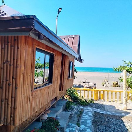 Sea Breeze Beachfront Home And Cottages سان خوان المظهر الخارجي الصورة