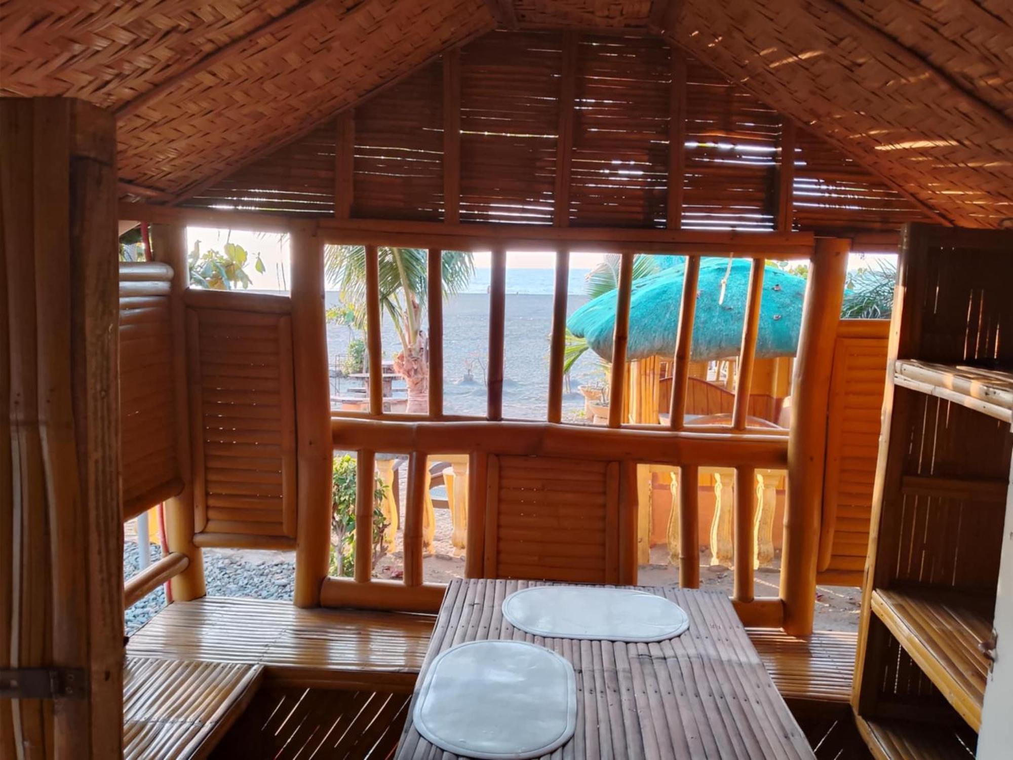 Sea Breeze Beachfront Home And Cottages سان خوان المظهر الخارجي الصورة