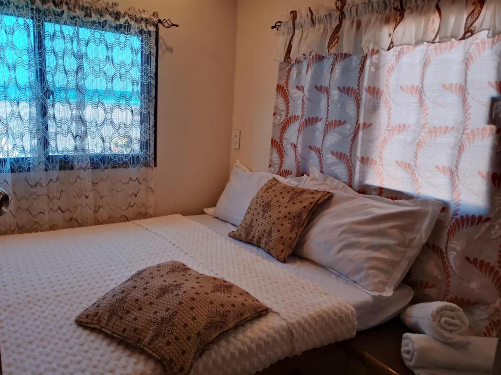 Sea Breeze Beachfront Home And Cottages سان خوان المظهر الخارجي الصورة