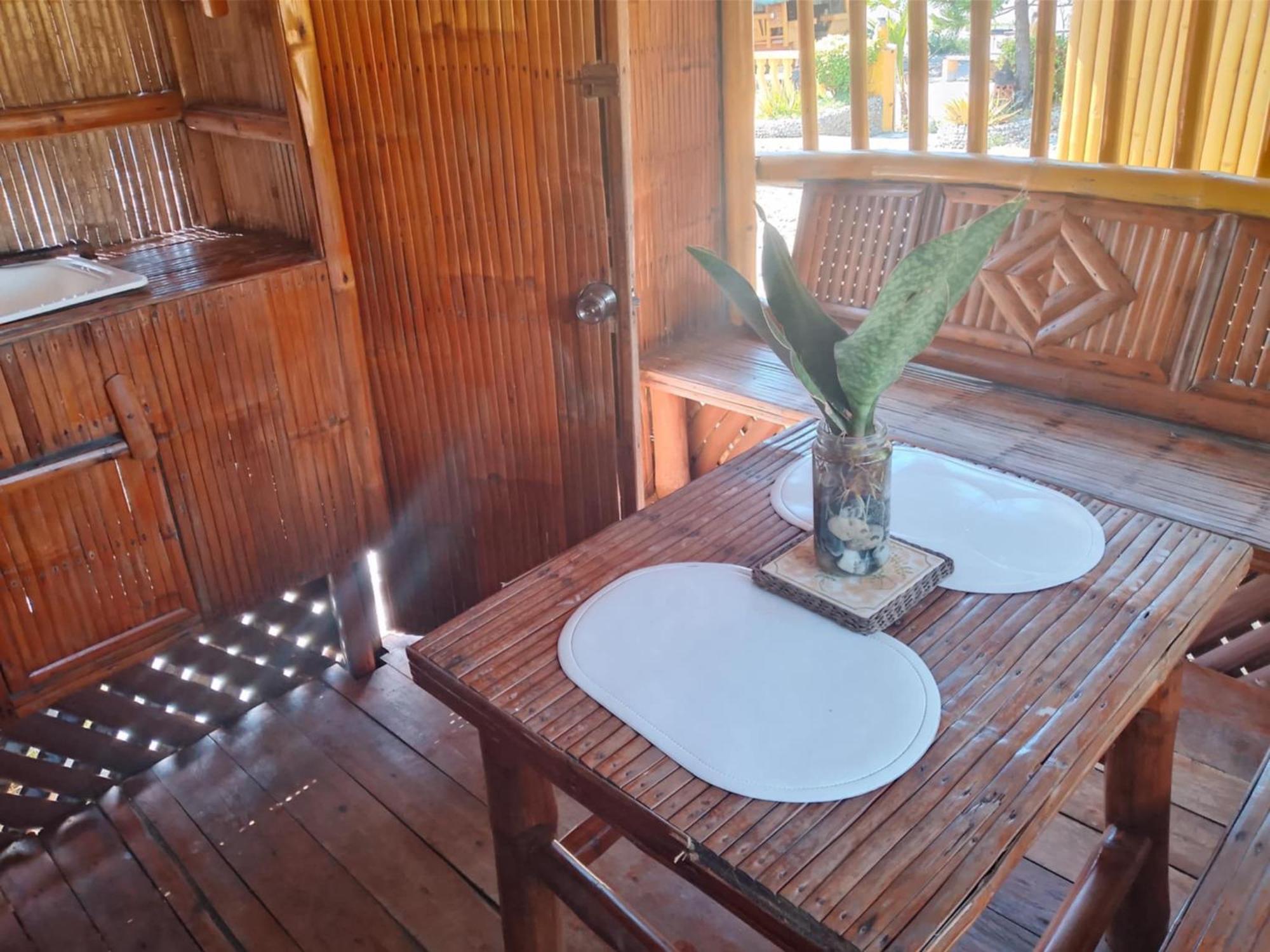 Sea Breeze Beachfront Home And Cottages سان خوان المظهر الخارجي الصورة