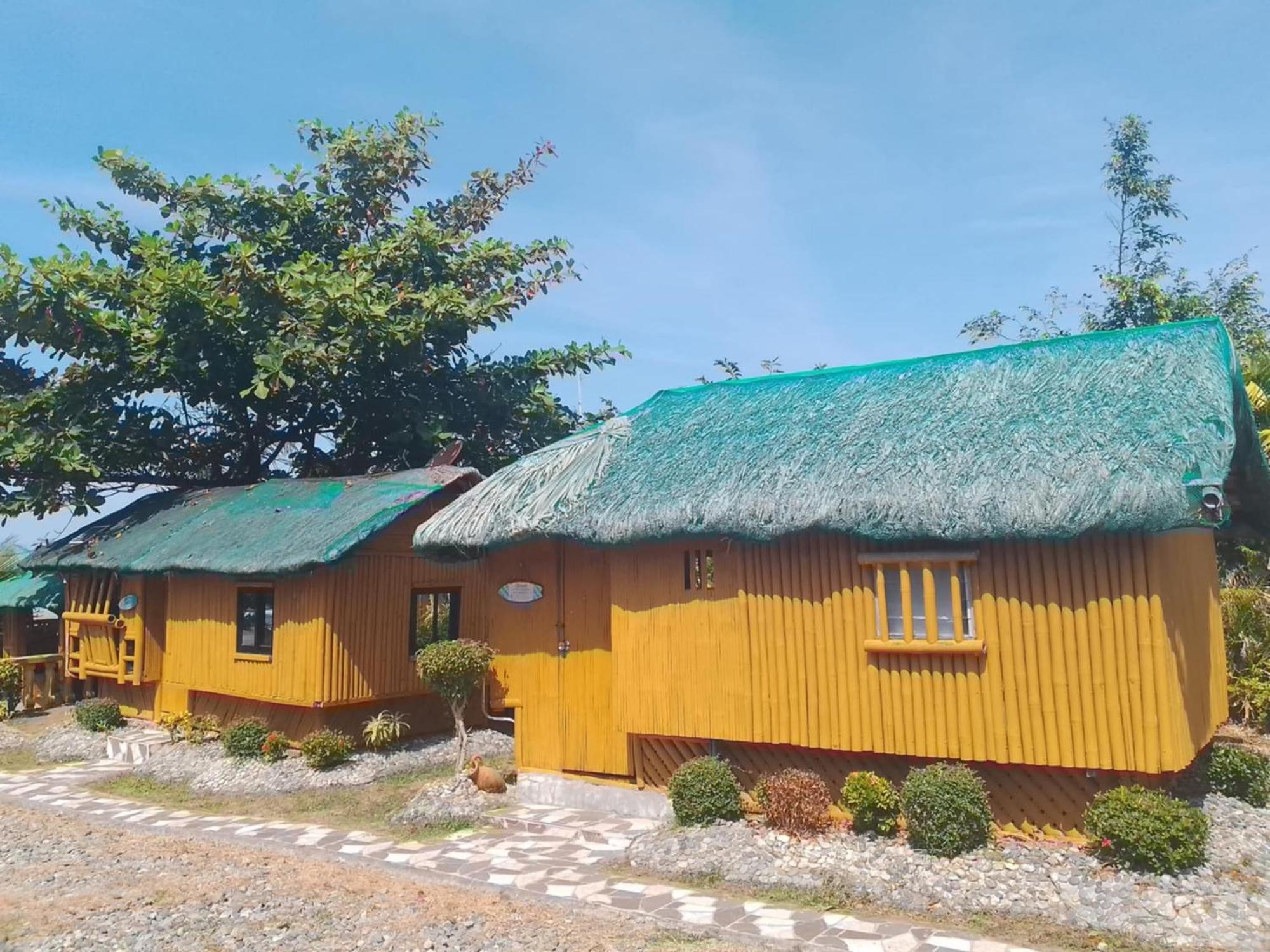 Sea Breeze Beachfront Home And Cottages سان خوان المظهر الخارجي الصورة