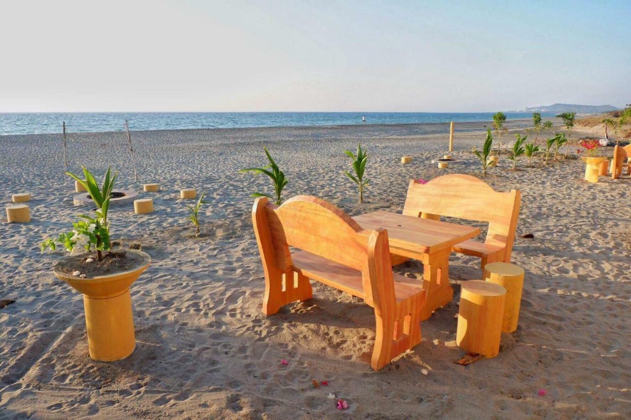 Sea Breeze Beachfront Home And Cottages سان خوان المظهر الخارجي الصورة